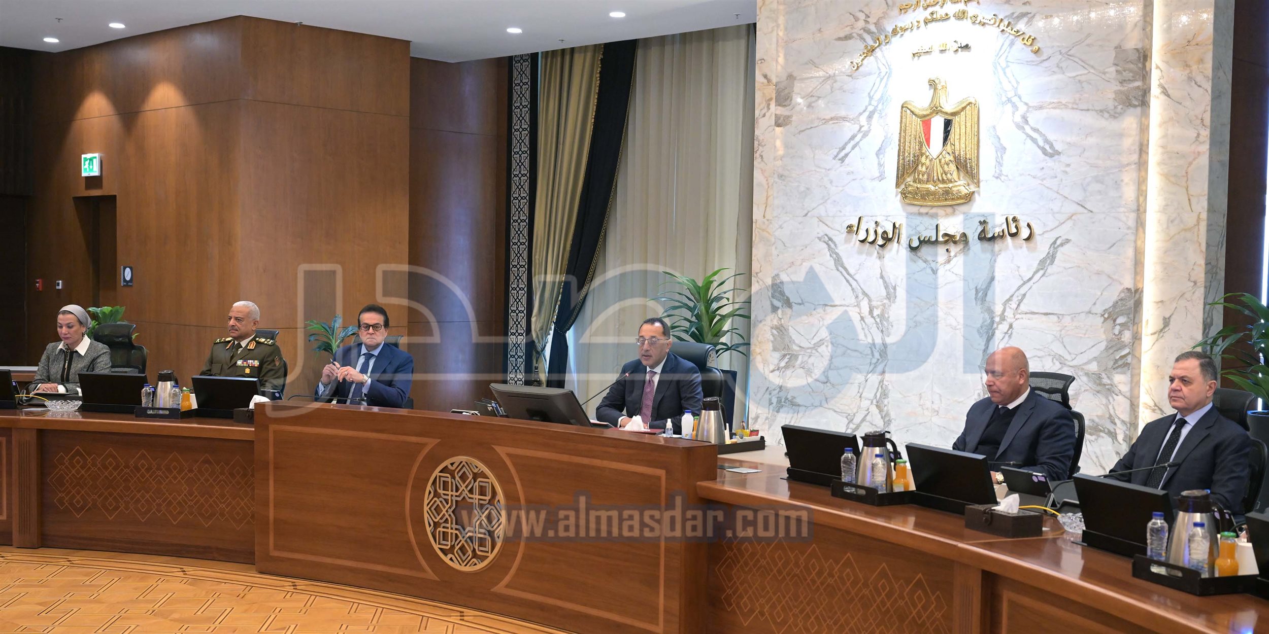 رئيس الوزراء يترأس الاجتماع الأسبوعي للحكومة