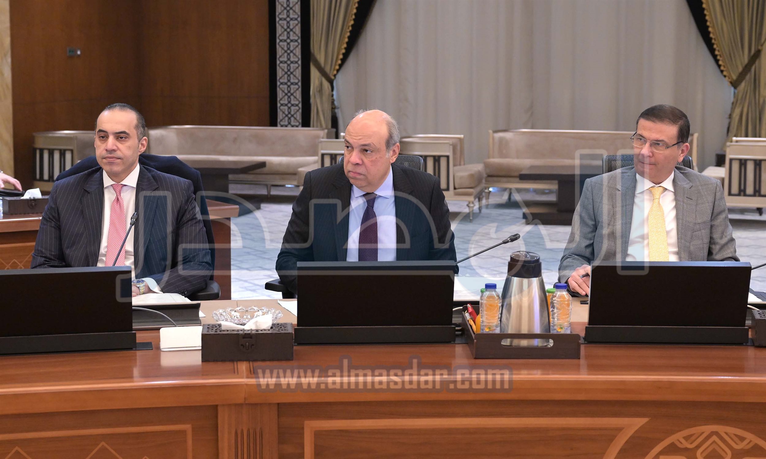 رئيس الوزراء يترأس الاجتماع الأسبوعي للحكومة