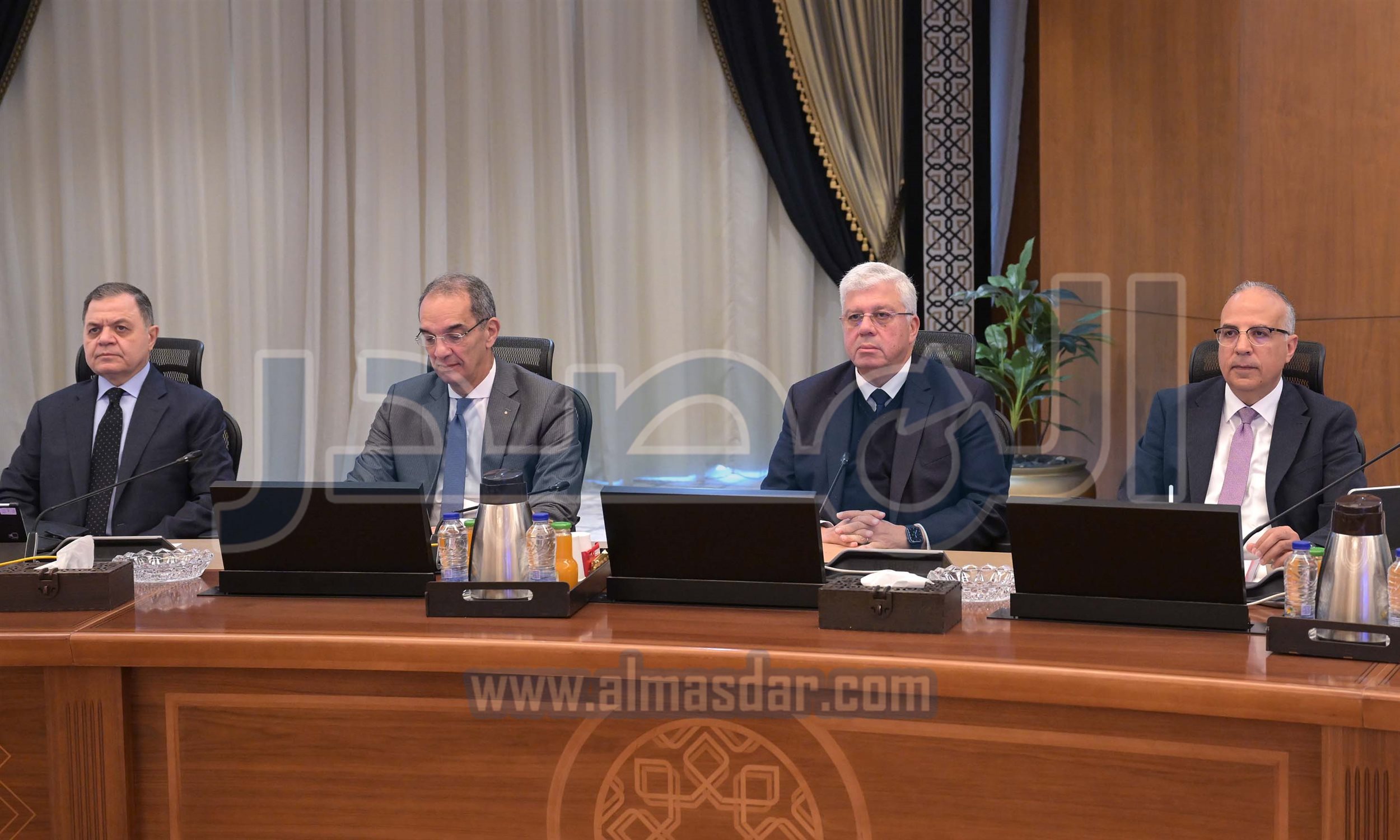 رئيس الوزراء يترأس الاجتماع الأسبوعي للحكومة