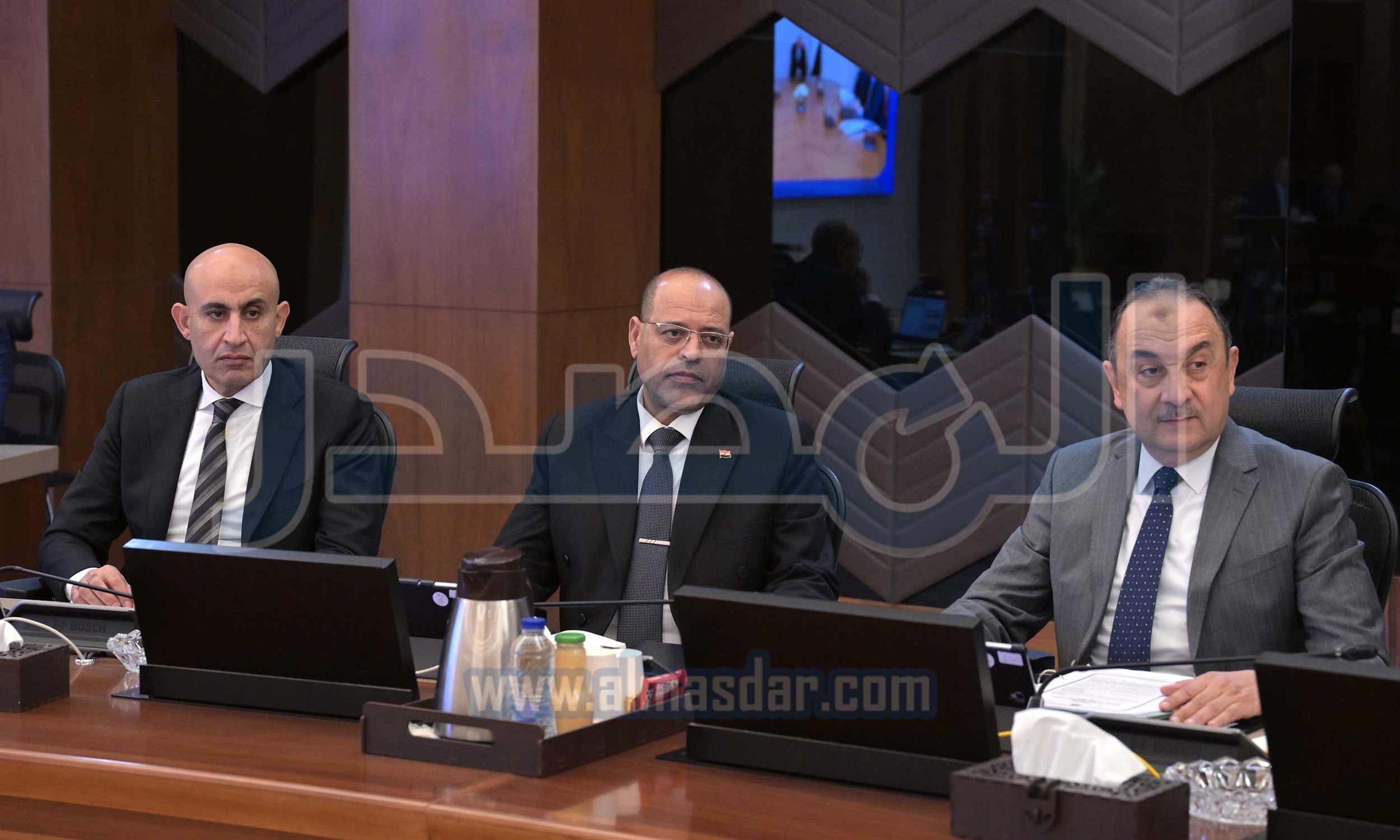 رئيس الوزراء يترأس الاجتماع الأسبوعي للحكومة