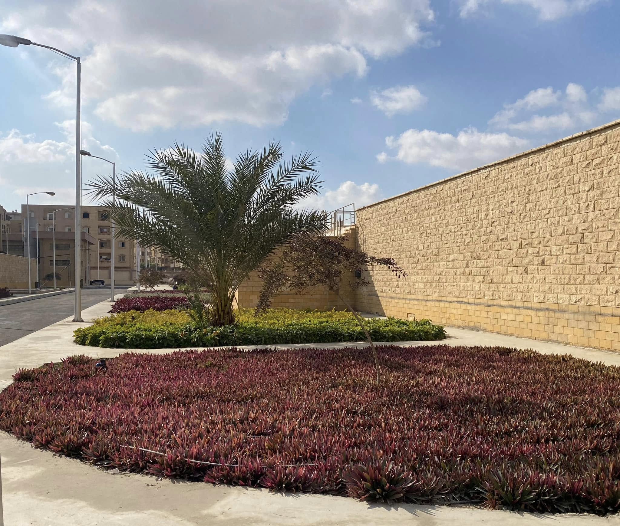 المشروعات السكنية والمرافق والمحطات بمدينة القاهرة الجديدة