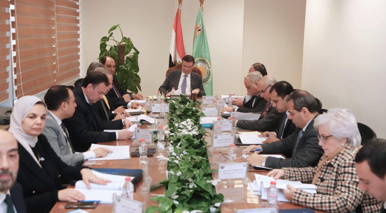 وزير الزراعة يترأس اجتماع مجلس أمناء برنامج التنمية الزراعية