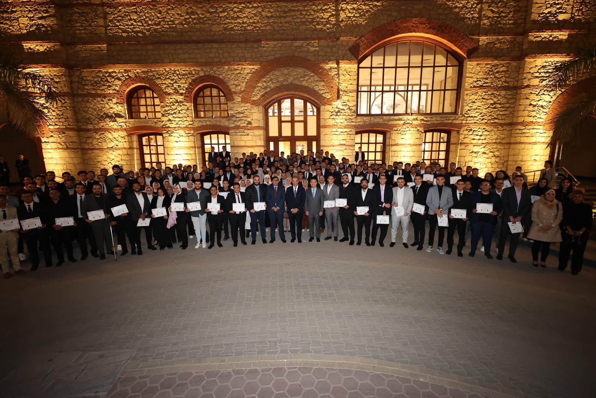 تخريج أكثر من 2000 متدرب من أكاديمية المواهب المصرية ETA
