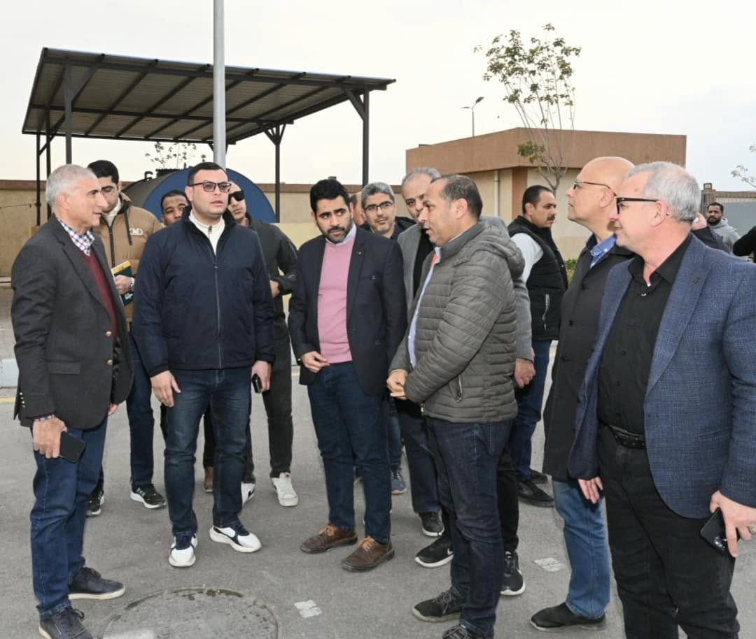 وزير الإسكان يتابع موقف مشروعات الإسكان بمدينة العبور الجديدة
