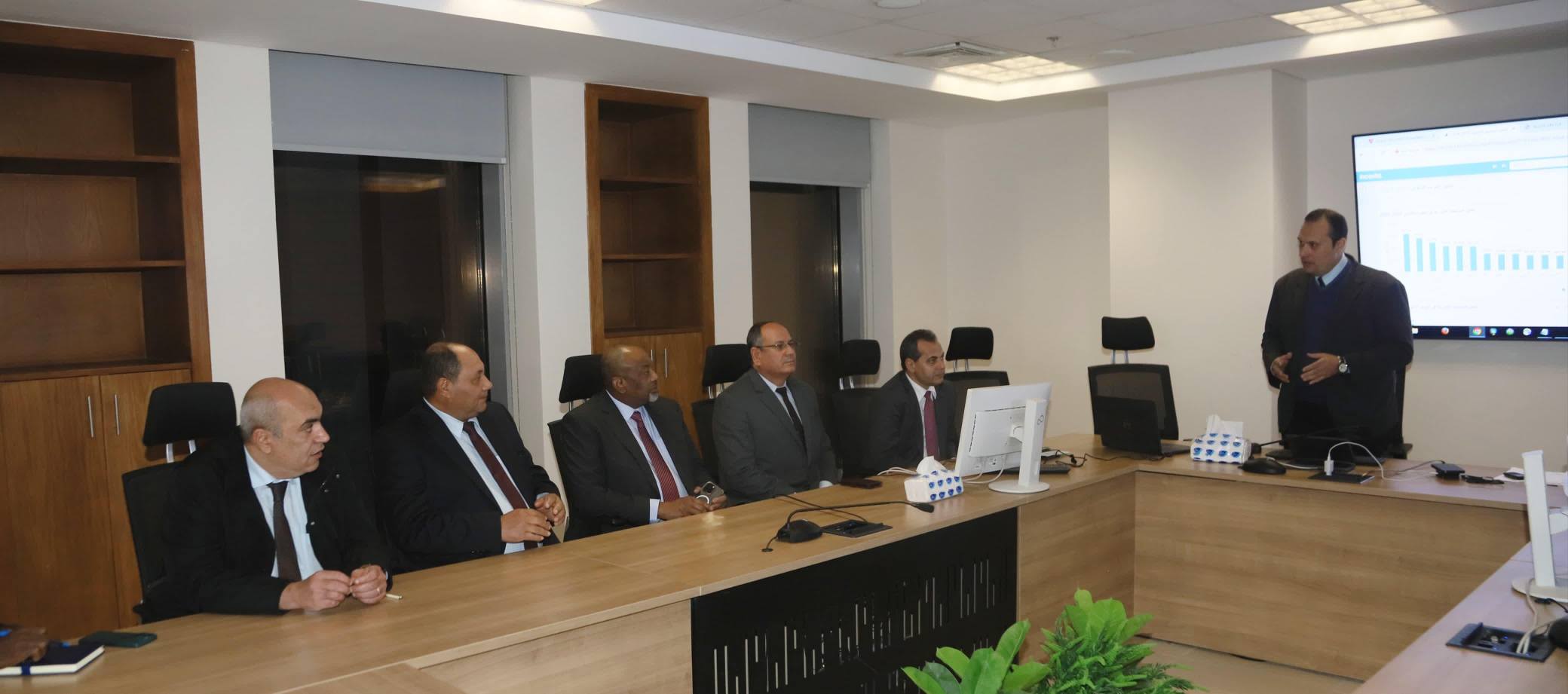 بحث سبل تعزيز التعاون بين مصر ونيجيريا