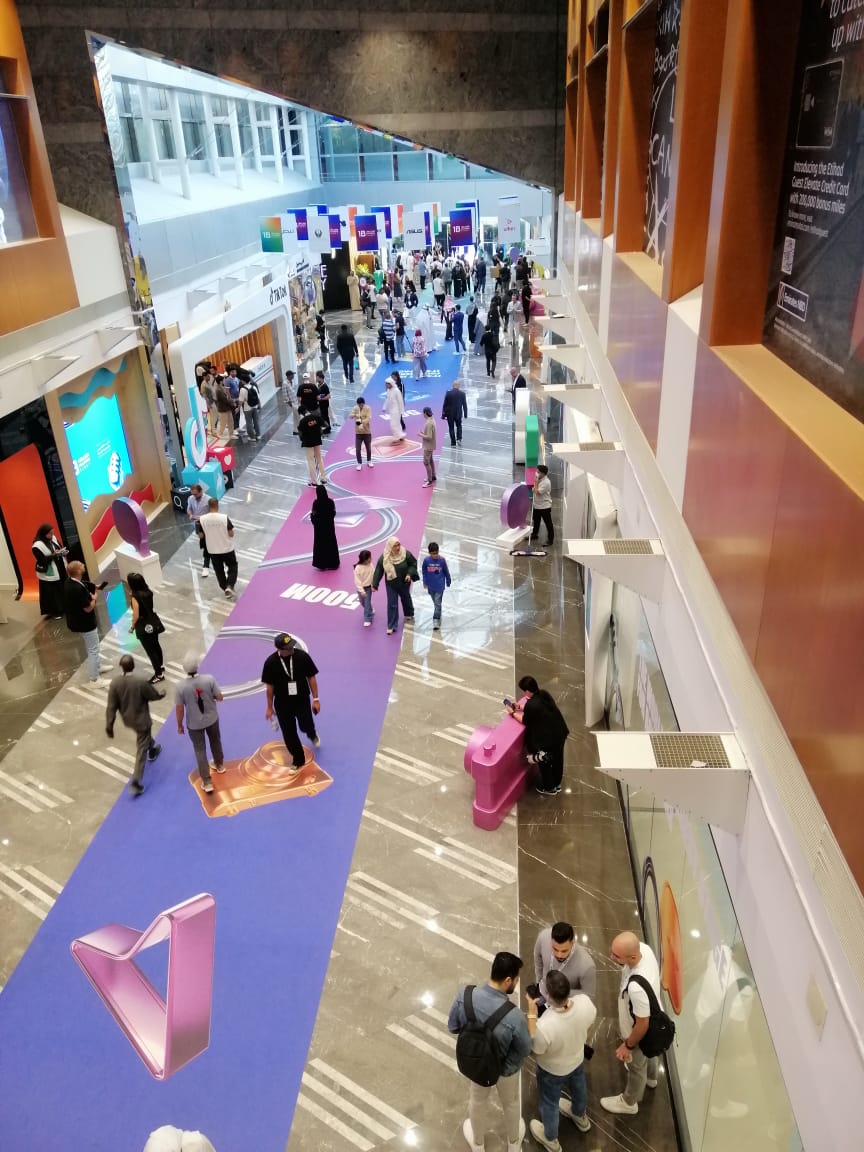 قمة المليار بدبي بالإمارات العربية المتحدة