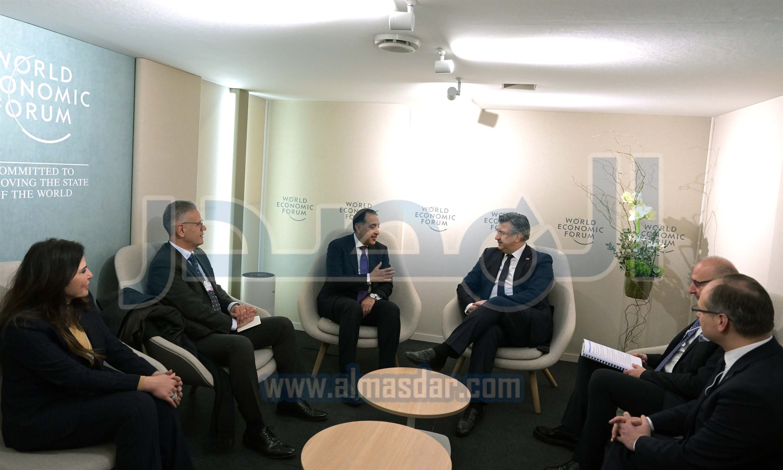 رئيس الوزراء يلتقي رئيس وزراء جمهورية كرواتيا