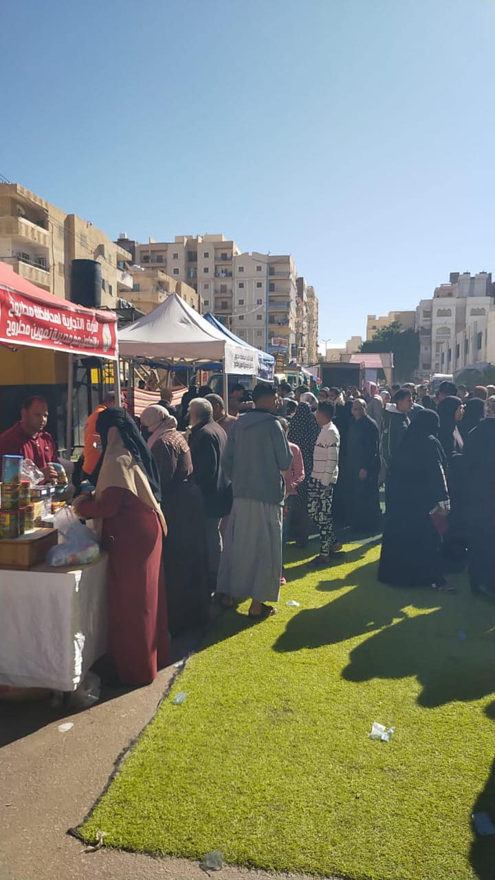 افتتاح سوق اليوم الواحد في مرسى مطروح