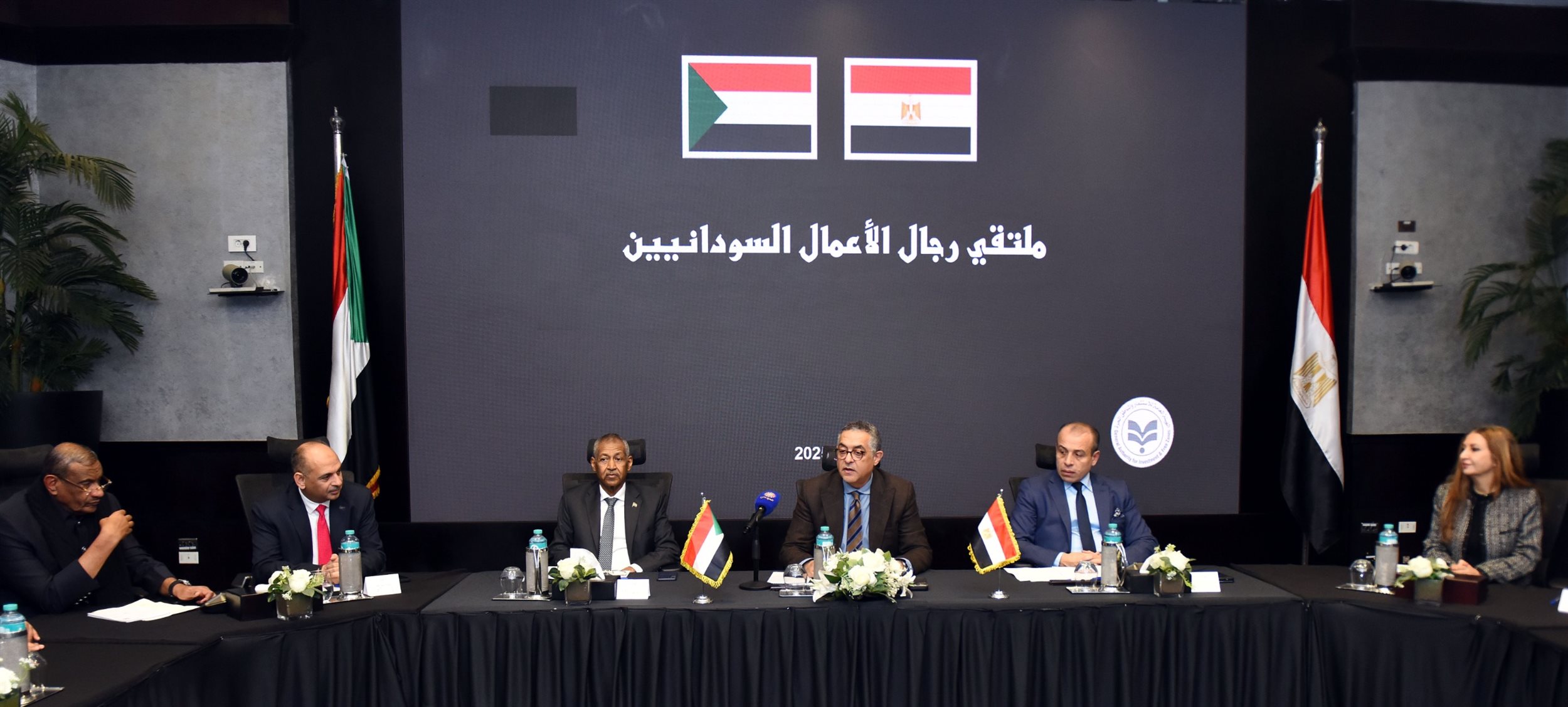 حسام هيبة يستضيف ملتقى رجال الأعمال السودانيين