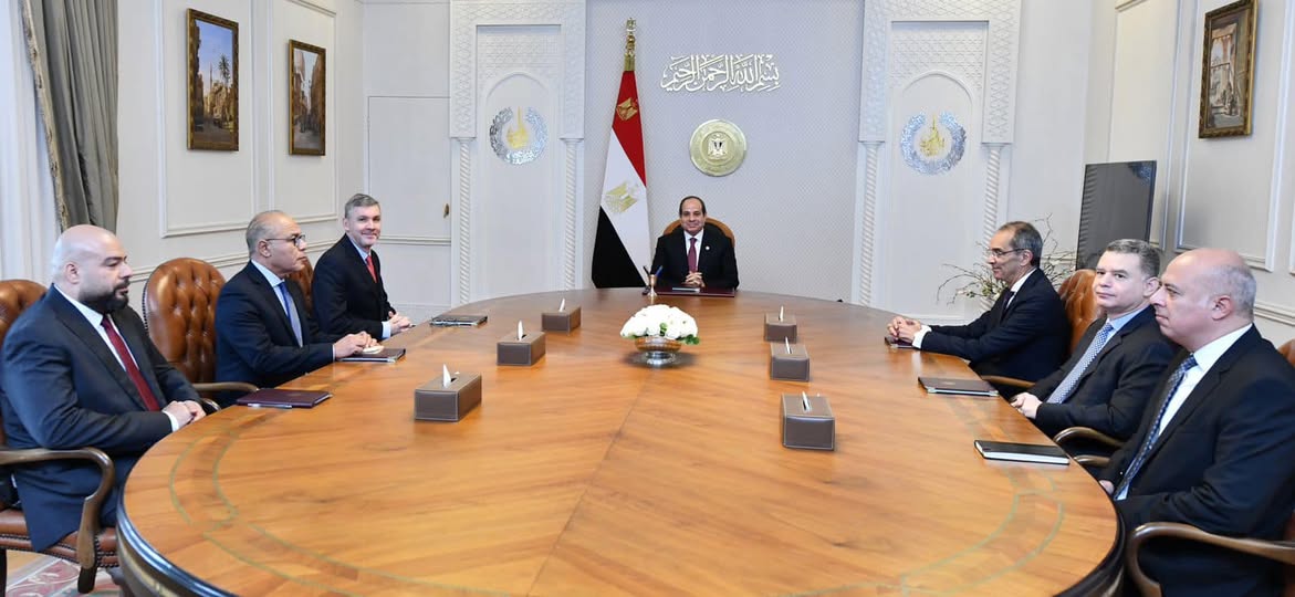 السيسي يلتقي الرئيس التنفيذي لشركة كونسنتركس الأمريكية