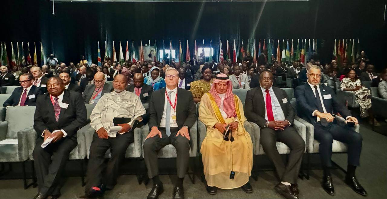 وزير البترول يشارك في الجلسة الوزارية الرئيسية