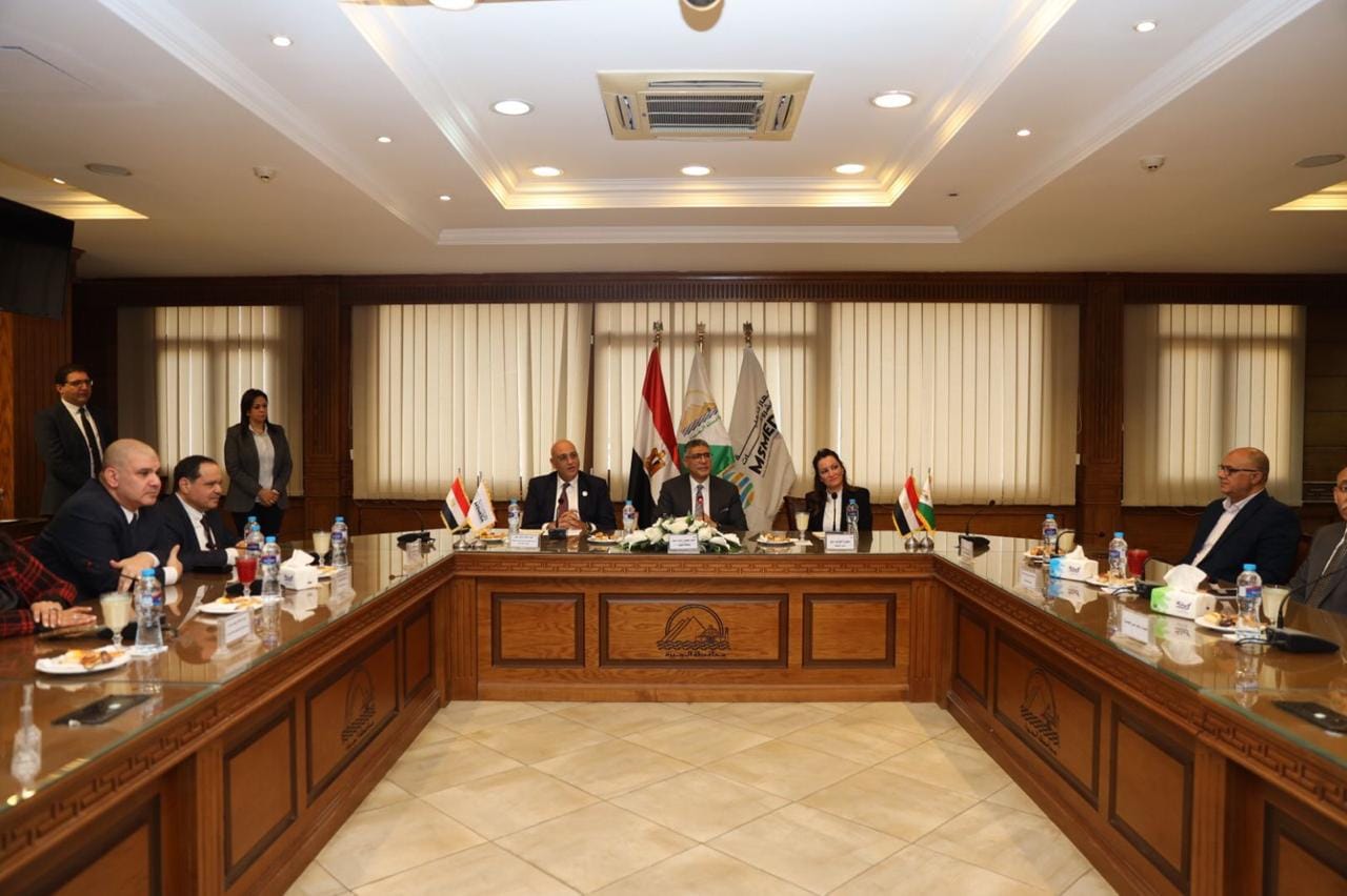 تعاون بين جهاز تنمية المشروعات ومحافظة الجيزة