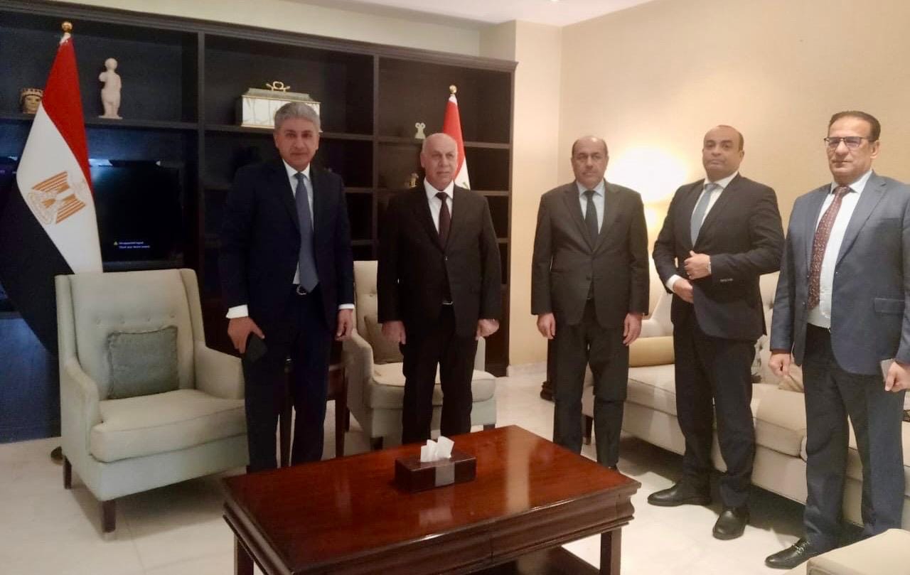وزير السياحة والآثار يلتقي نظيره العراقي