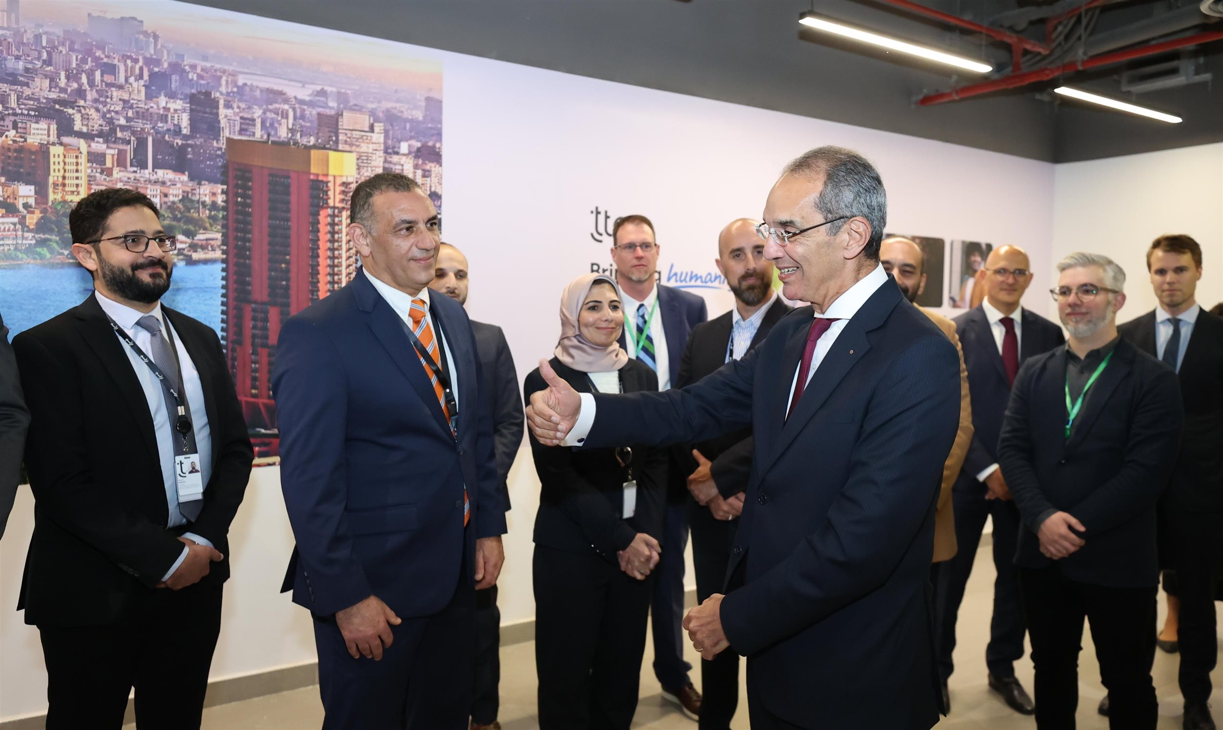 وزير الاتصالات يفتتح مقر شركة TTEC الأمريكية