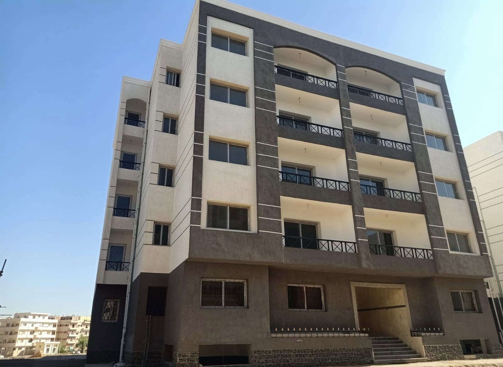 وحدات سكنية كاملة التشطيب بمدينة العبور