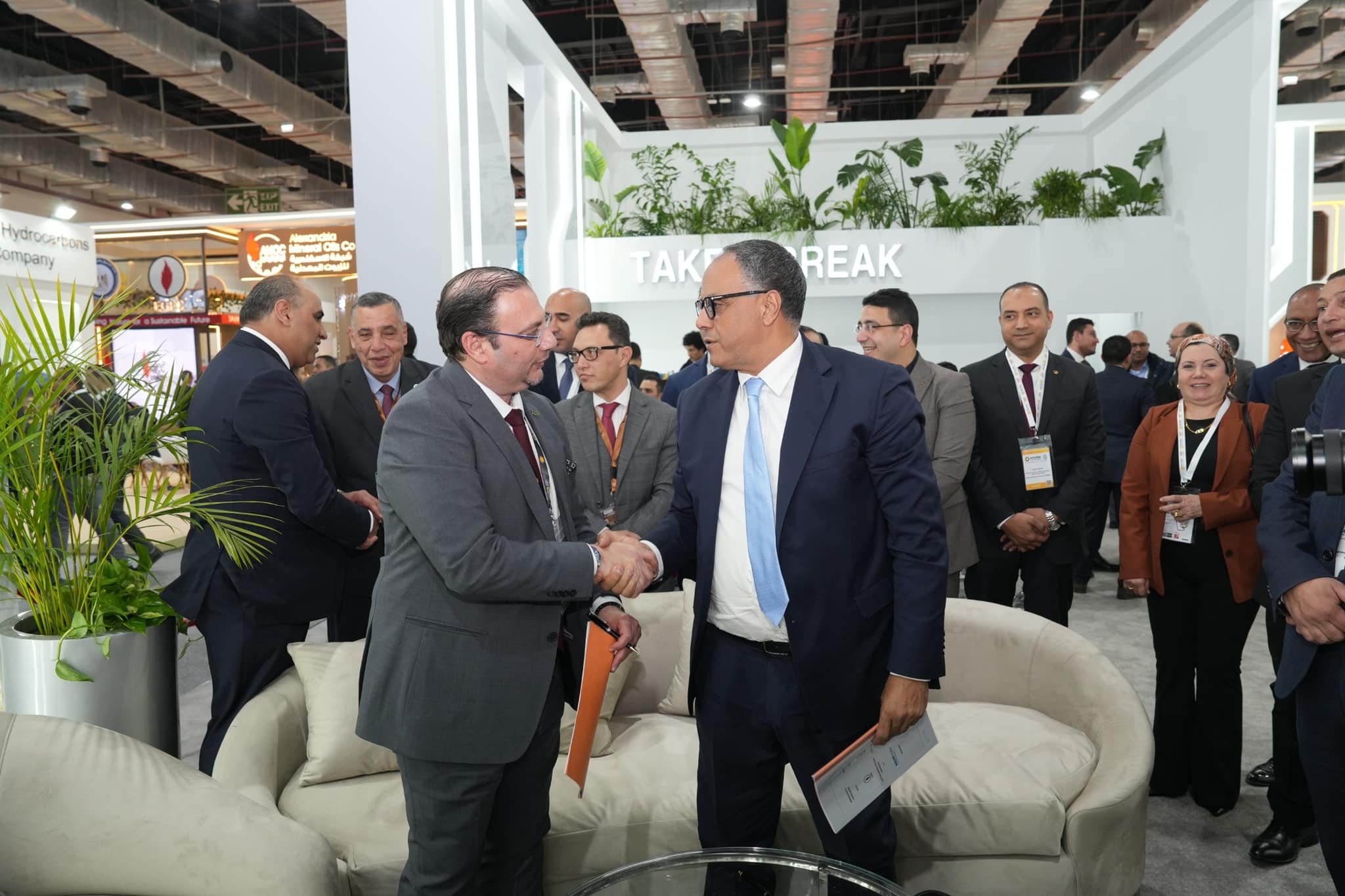 المهندس صلاح عبدالكريم يوقع بروتوكول تعاون مع هانى شكرى