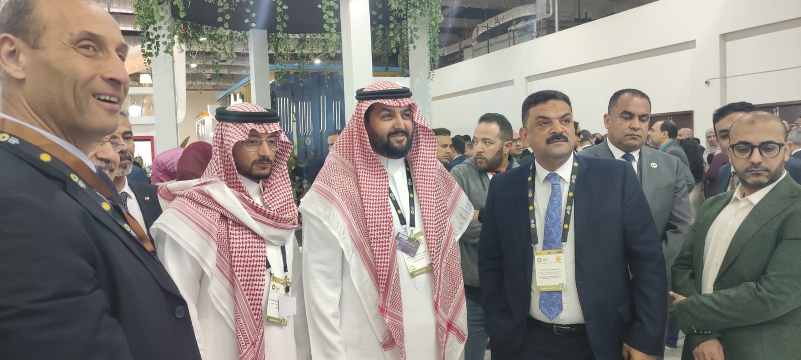 اجتماع رئيس الهيئة العامة للثروة المعدنية مع وفد شركة AHQ السعودية
