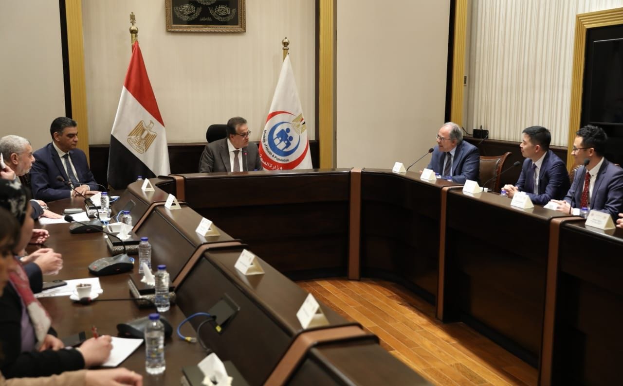 توقيع بروتوكول لبدء نشاط أول مصنع لإنتاج أجهزة الموجات فوق الصوتية بمصر