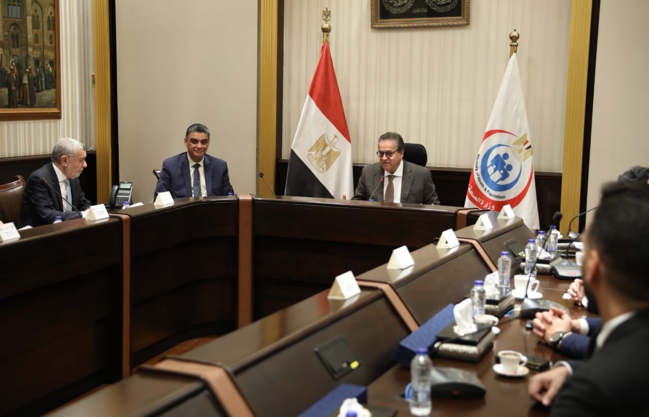 توقيع بروتوكول لبدء نشاط أول مصنع لإنتاج أجهزة الموجات فوق الصوتية بمصر