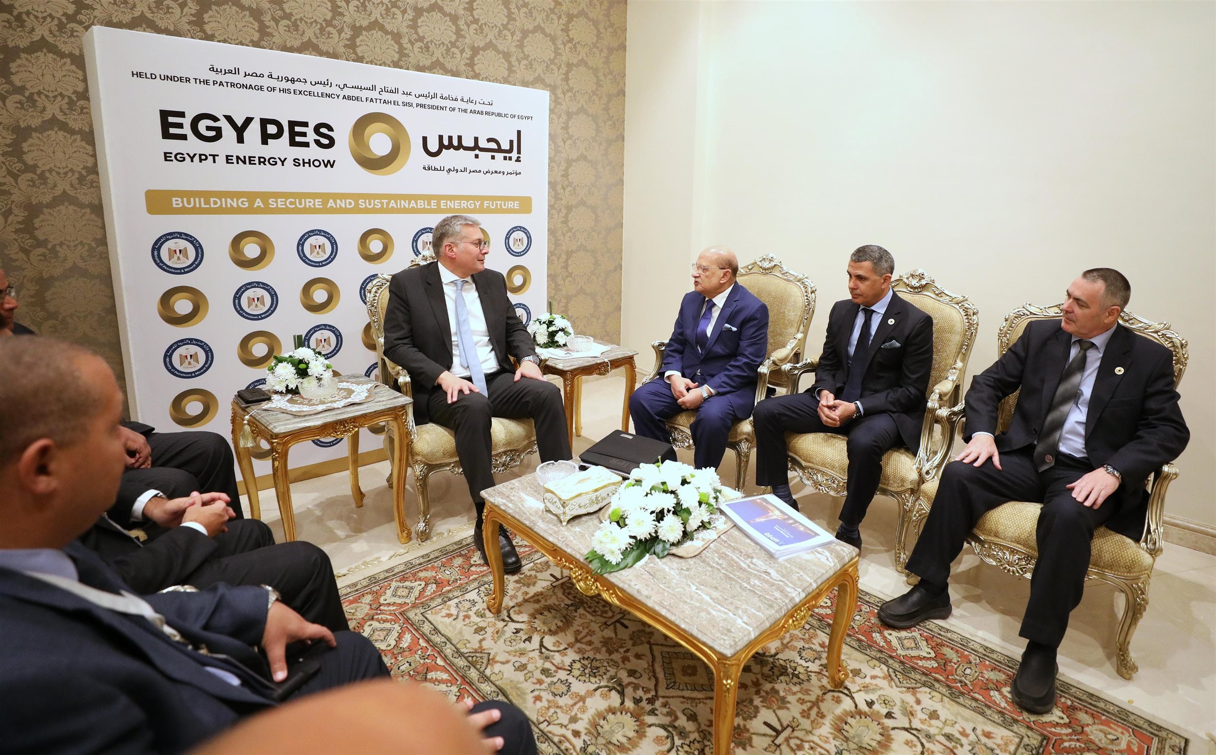 وزير البترول يلتقي رئيس شركة IPR�
