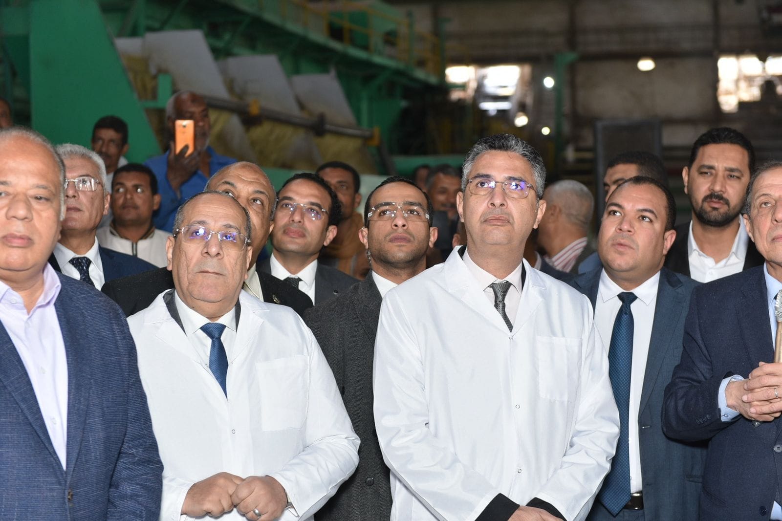 وزير التموين يتفقد مصنع سكر قوص ومصنع الورق بقنا