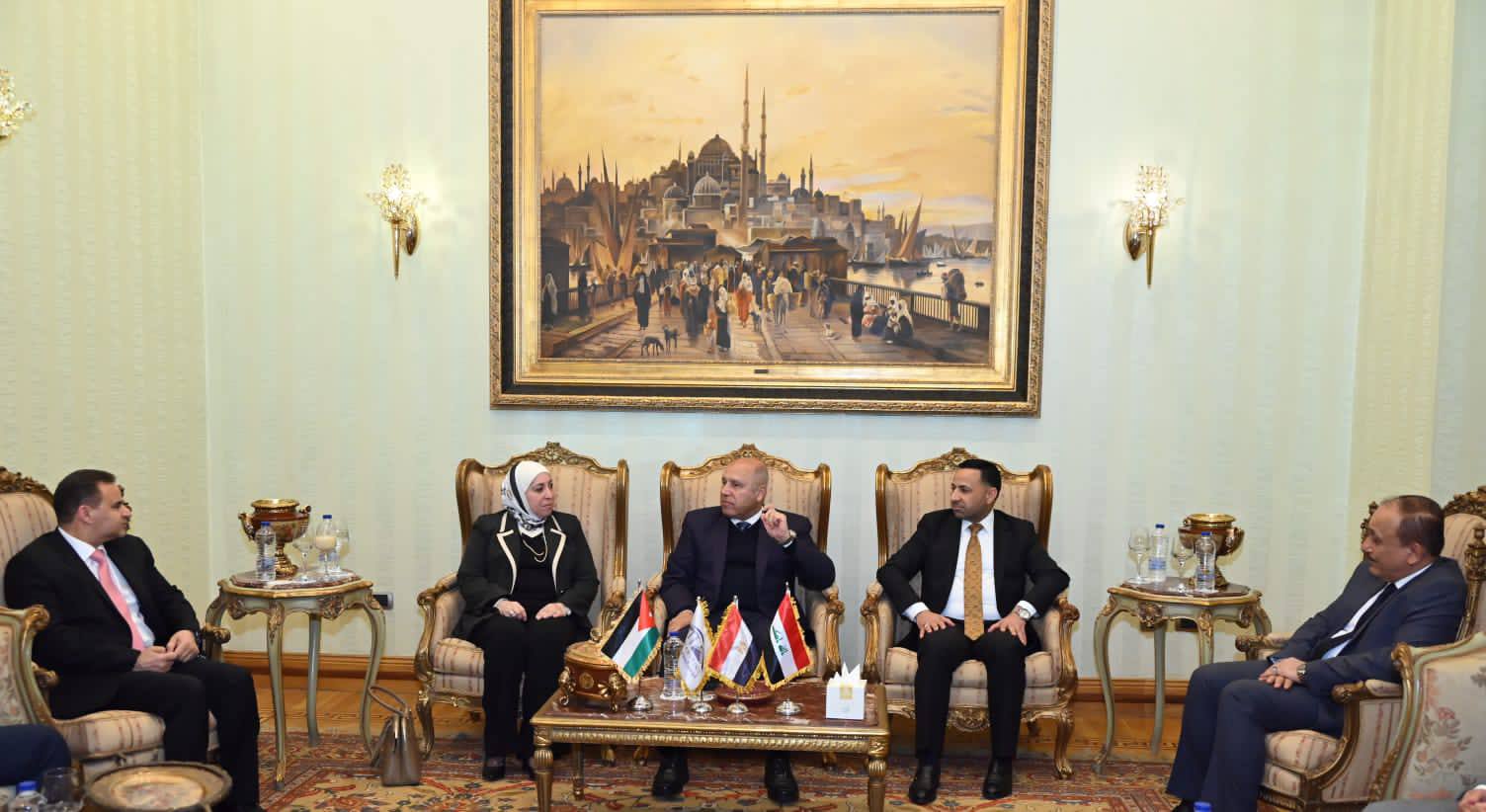 الوزير يترأس الاجتماع الـ 84 لشركة الجسر العربي للملاحة