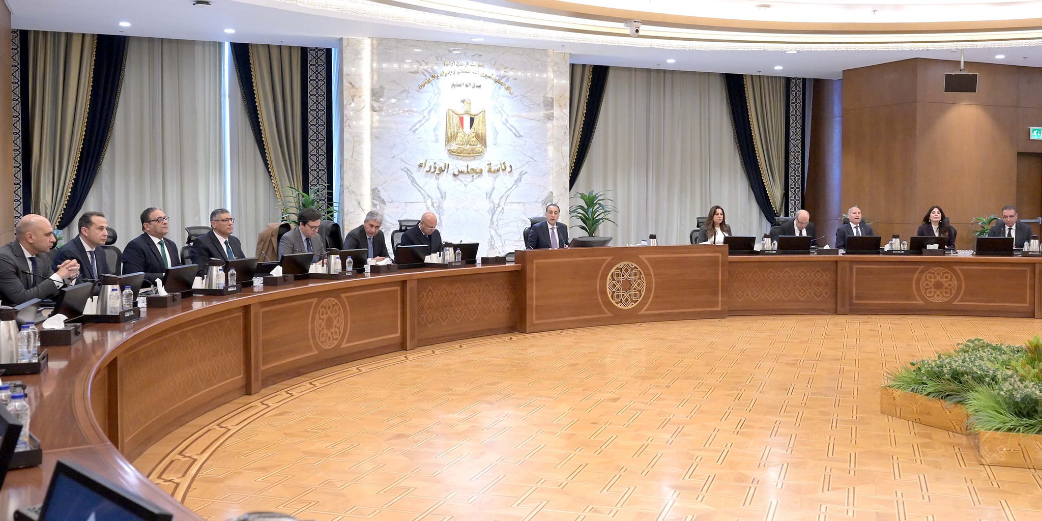 رئيس الوزراء يتابع استعدادات احتفالية افتتاح المتحف المصري