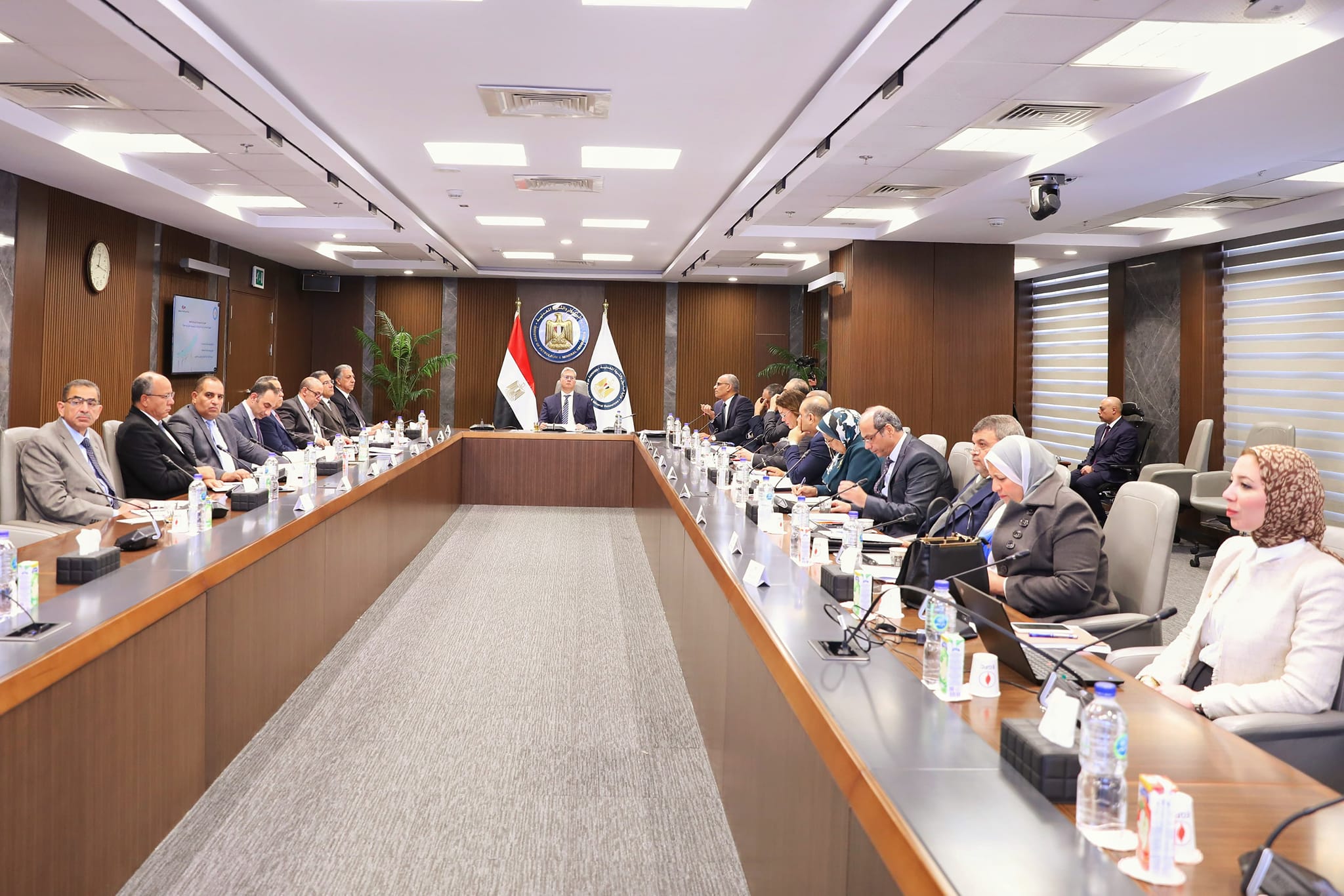 وزير البترول يترأس اجتماع الشركة المصرية القابضة للبتروكيماويات
