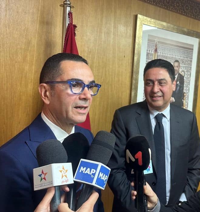 وزير الاستثمار يلتقي وزير الصناعة والتجارة المغربي
