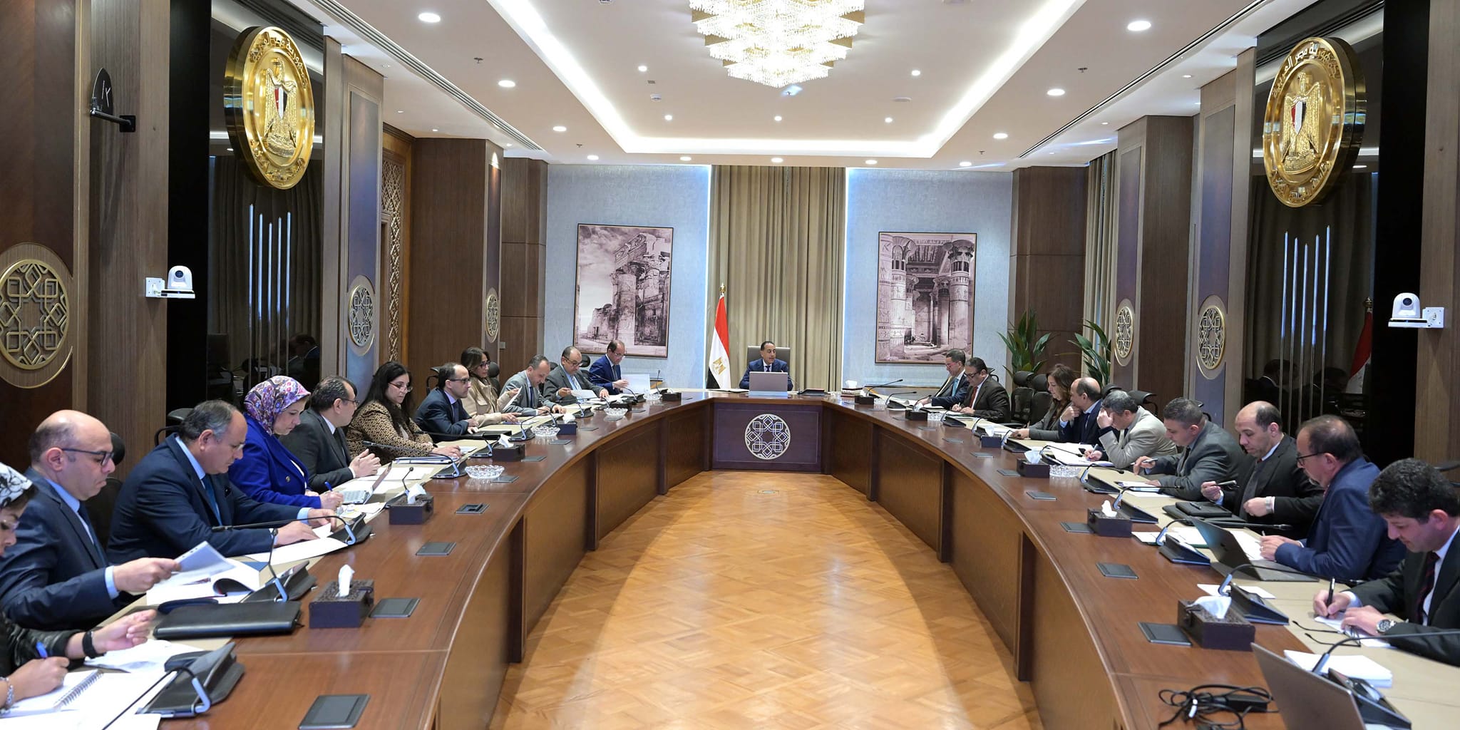 رئيس الوزراء يستعرض موقف منظومة تداول الأقطان