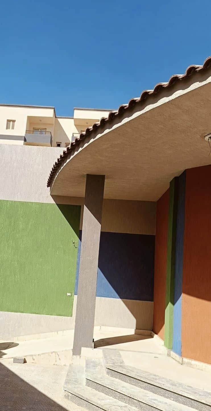 وزير الإسكان يتابع موقف تنفيذ الآلاف من الوحدات السكنية