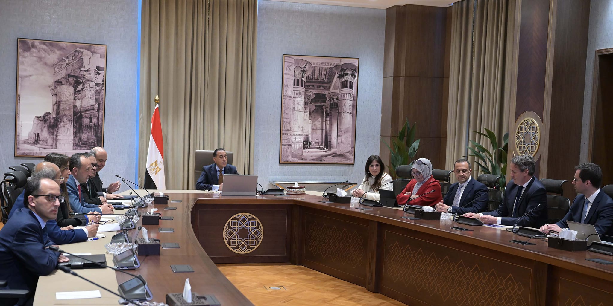 مدبولي يتابع ملف تشغيل المطارات المصرية أمام القطاع الخاص