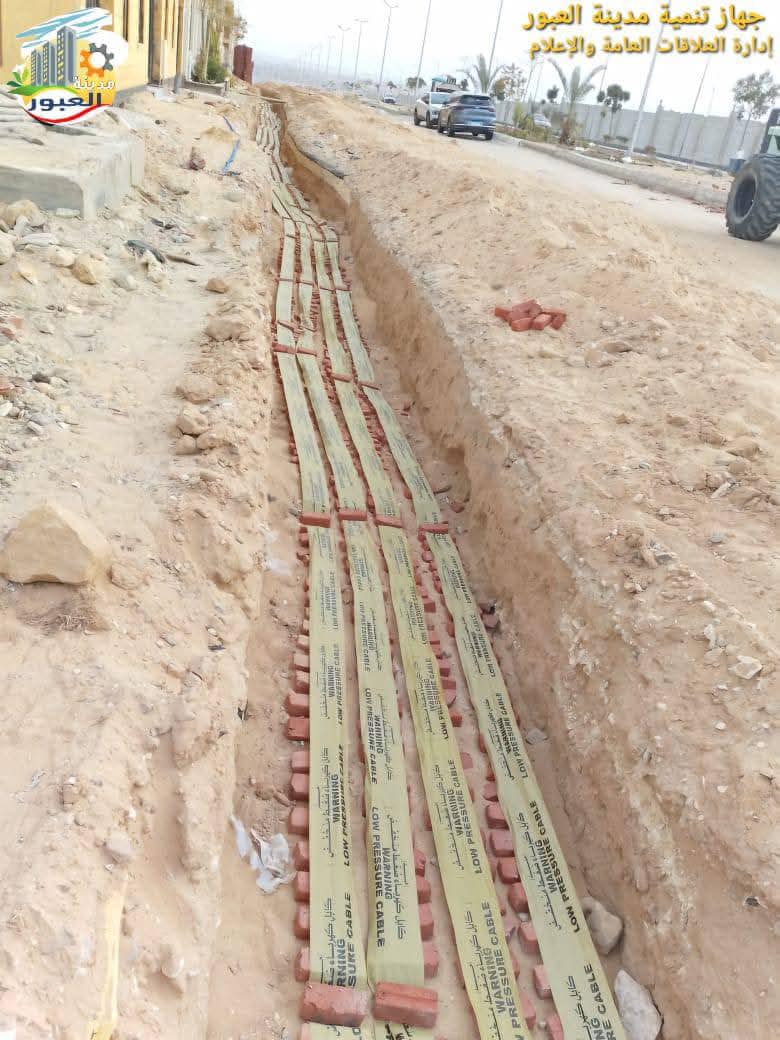 تكثيف مشروعات شبكات الكهرباء بأراضي بيت الوطن بمدينة العبور