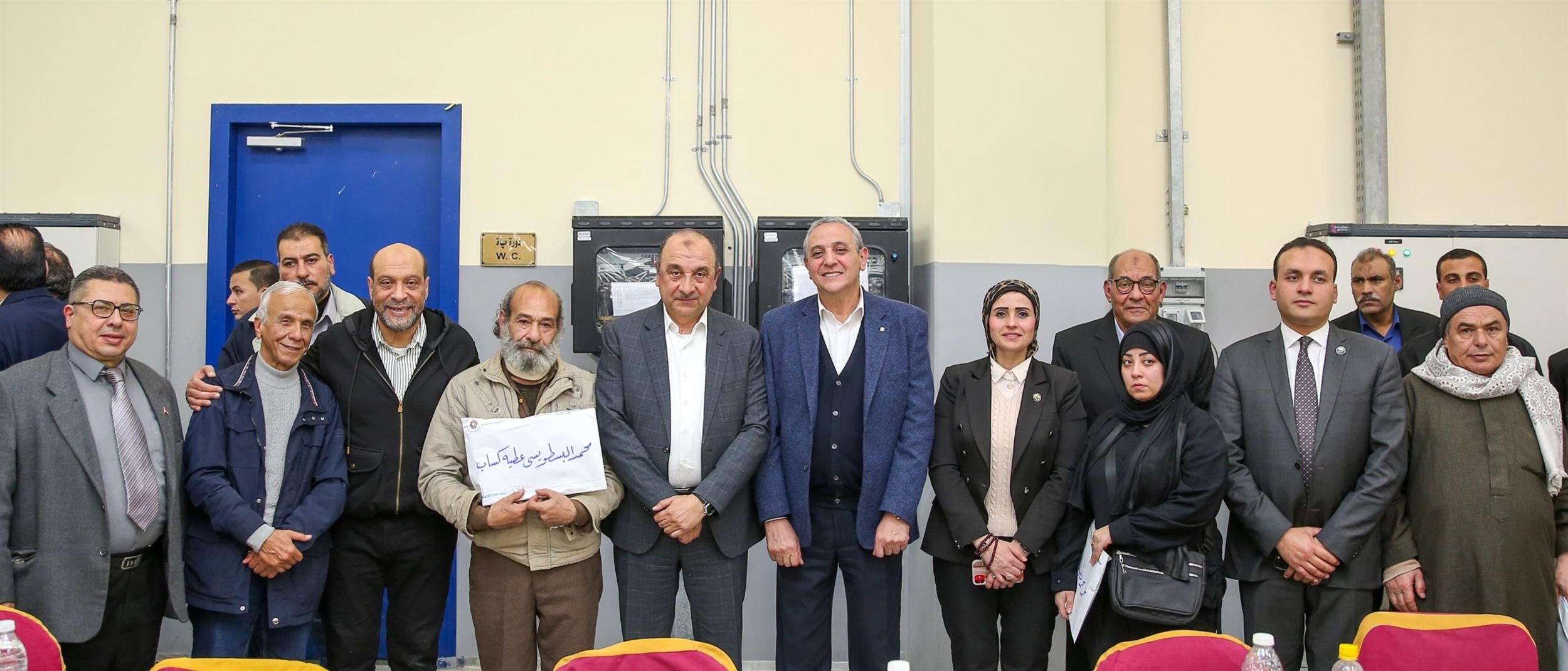وزير قطاع الأعمال يتفقد مصانع شركة مصر للغزل والنسيج بالمحلة
