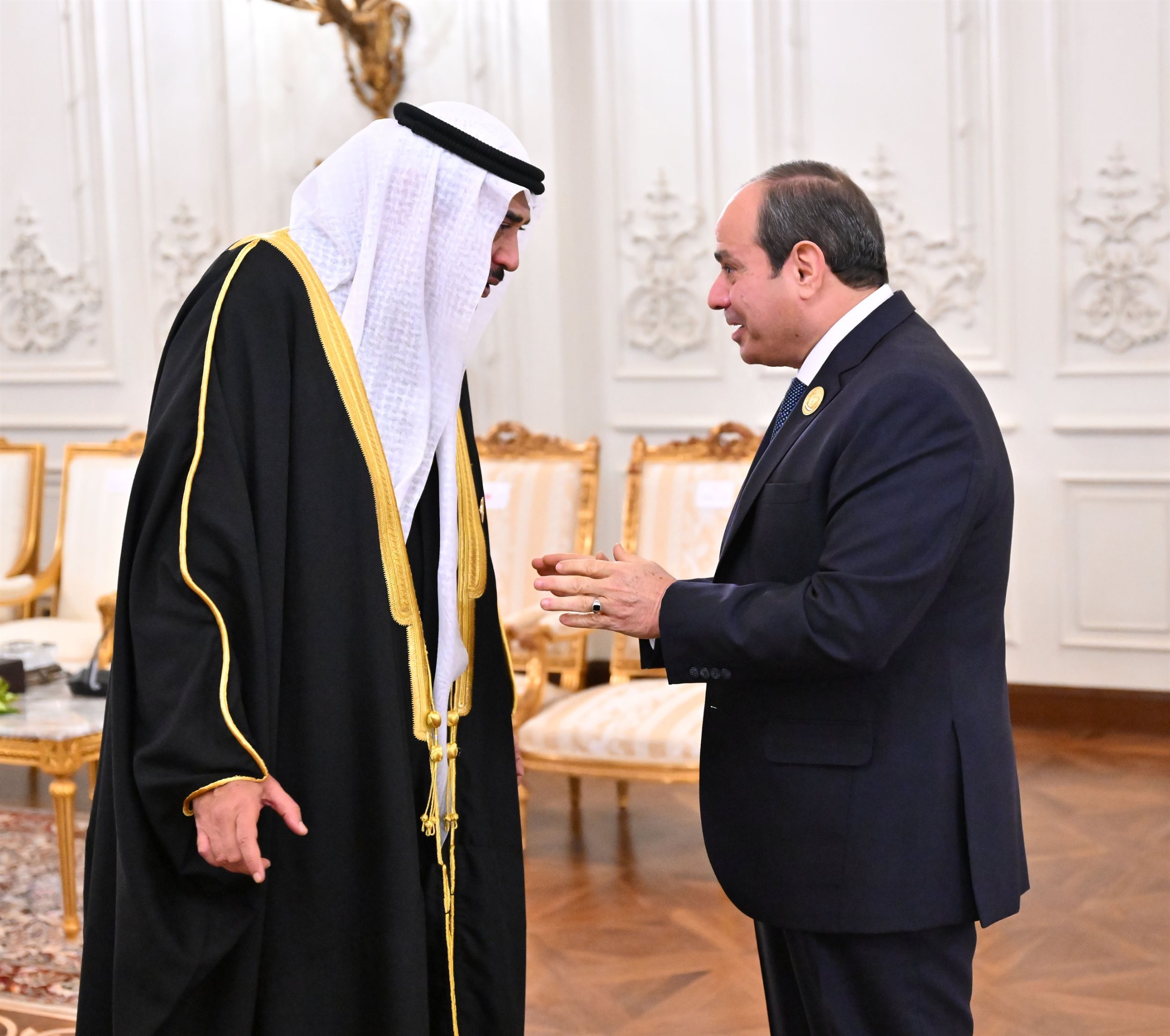 الرئيس السيسي يترأس أعمال القمة العربية غير العادية