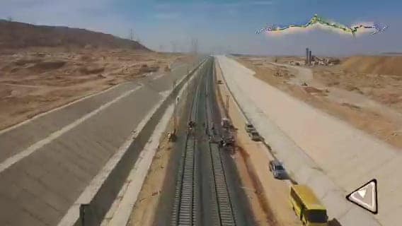 وزير النقل يتفقد مشروع الخط الأول من شبكة القطار الكهربائي