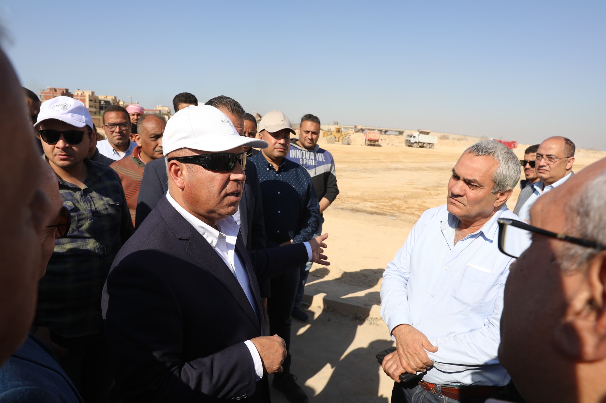 وزير النقل يتفقد مشروع الخط الأول من شبكة القطار الكهربائي