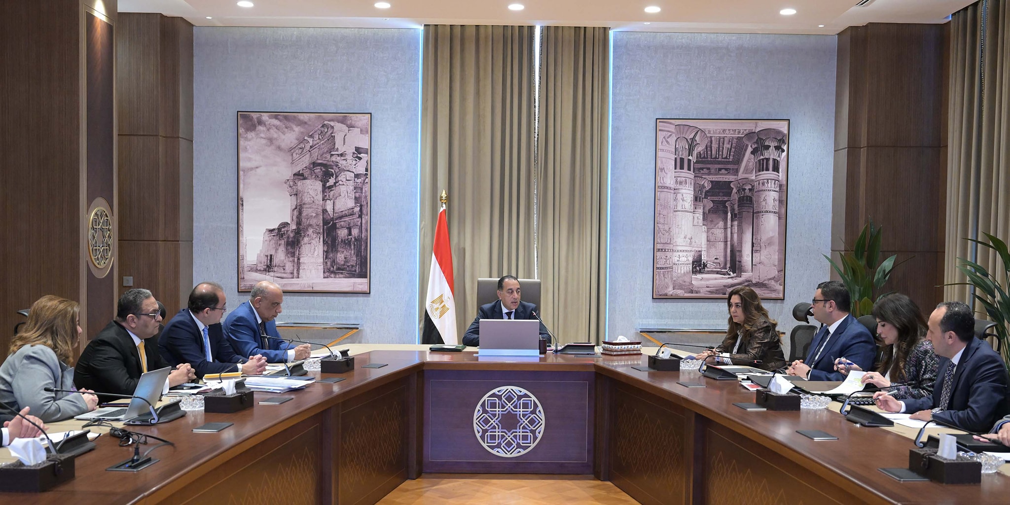 رئيس الوزراء يتابع موقف تمويل مبادرة سكن لكل المصريين