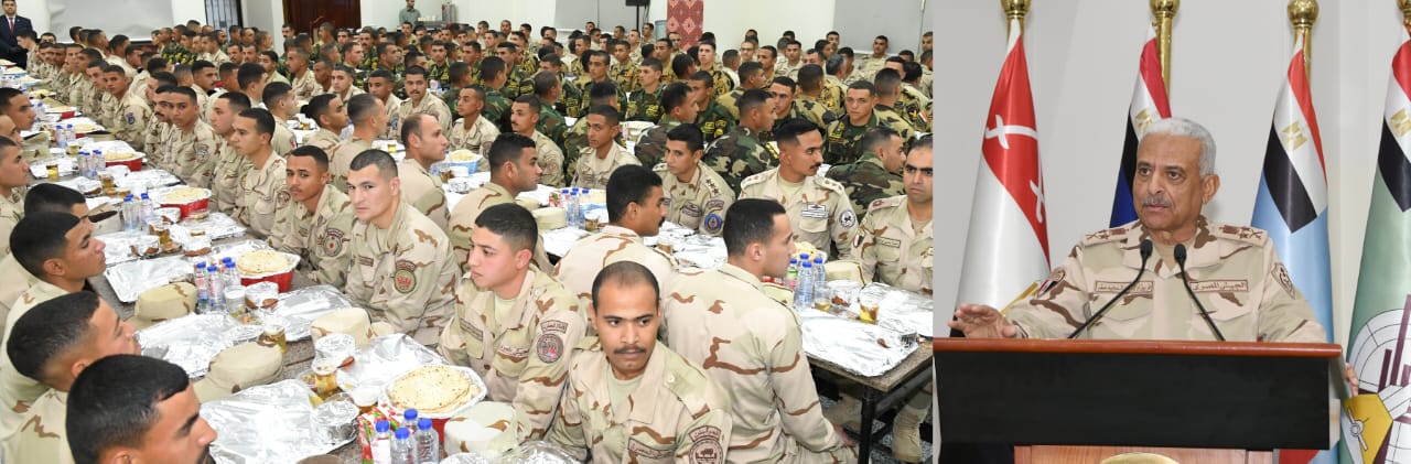 وزير الدفاع يتناول وجبة الإفطار مع مقاتلى المنطقة المركزية