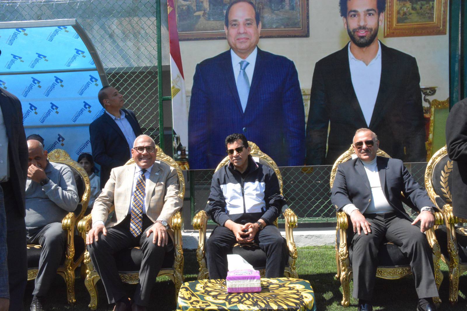 وزير الرياضة ورئيس الهيئة العربية للتصنيع يفتتحان مركز شباب محمد صلاح