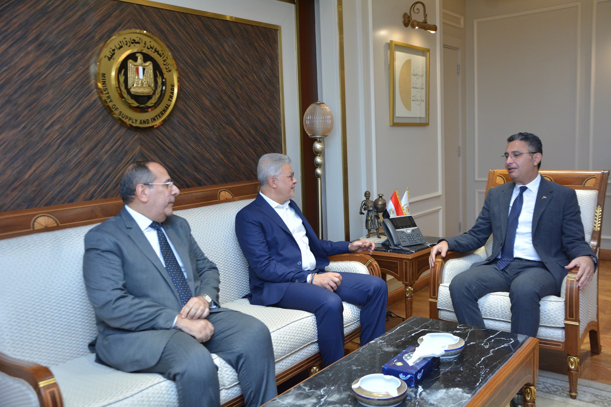 تعيين أيمن إسماعيل رئيسا للشركة القابضة للصناعات الغذائية