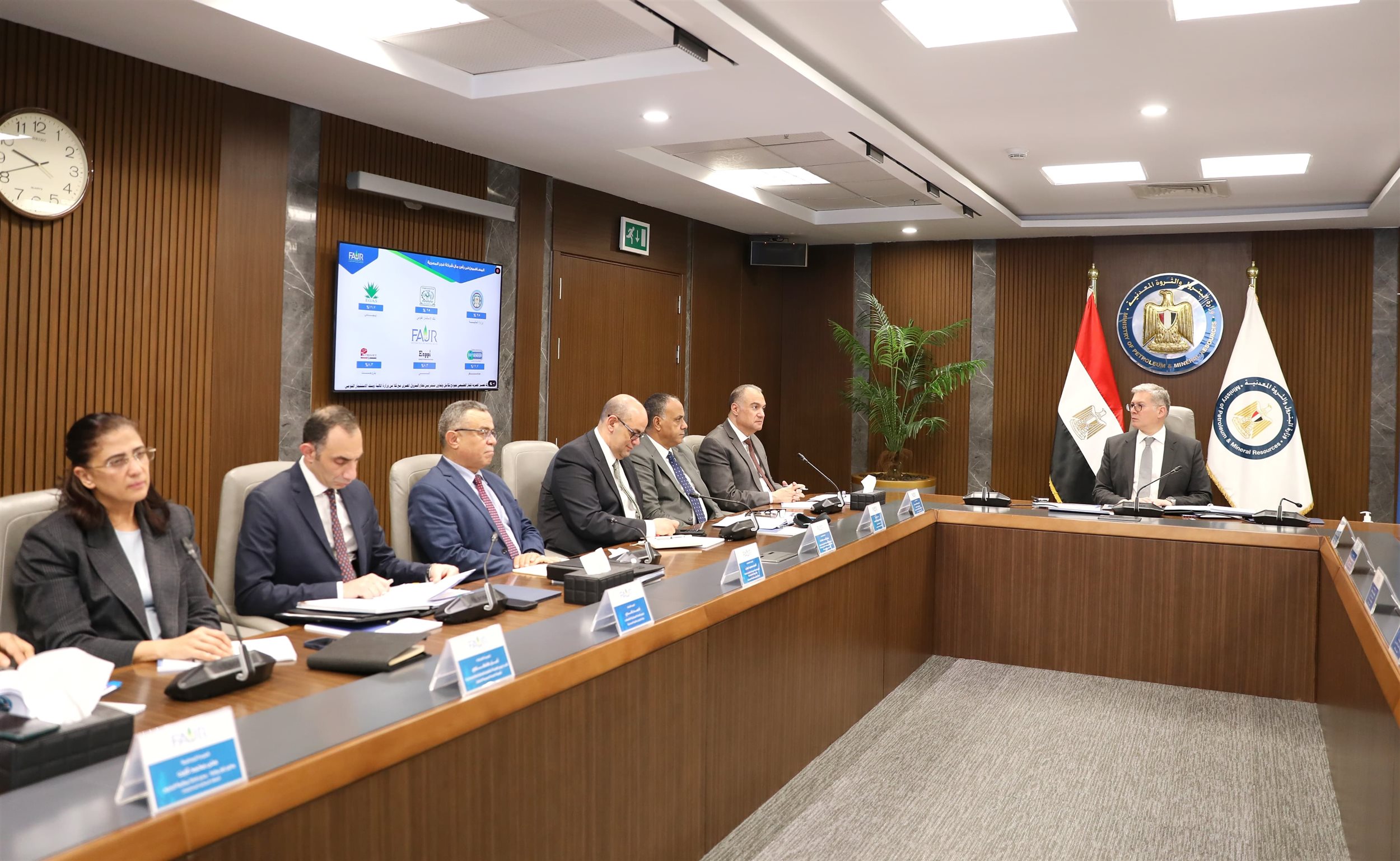اجتماع لاعتماد نتائج أعمال شركة فجر المصرية للغاز الطبيعى