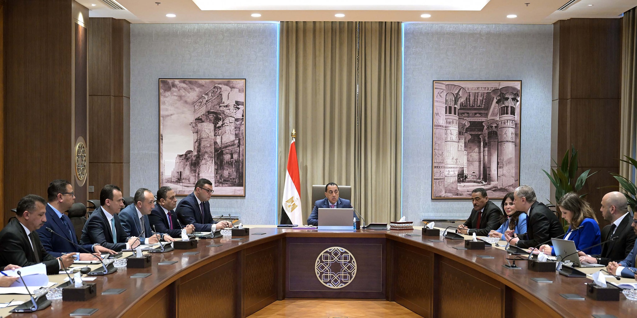 رئيس الوزراء يتابع أعمال تطوير الساحل الشمالي الغربي