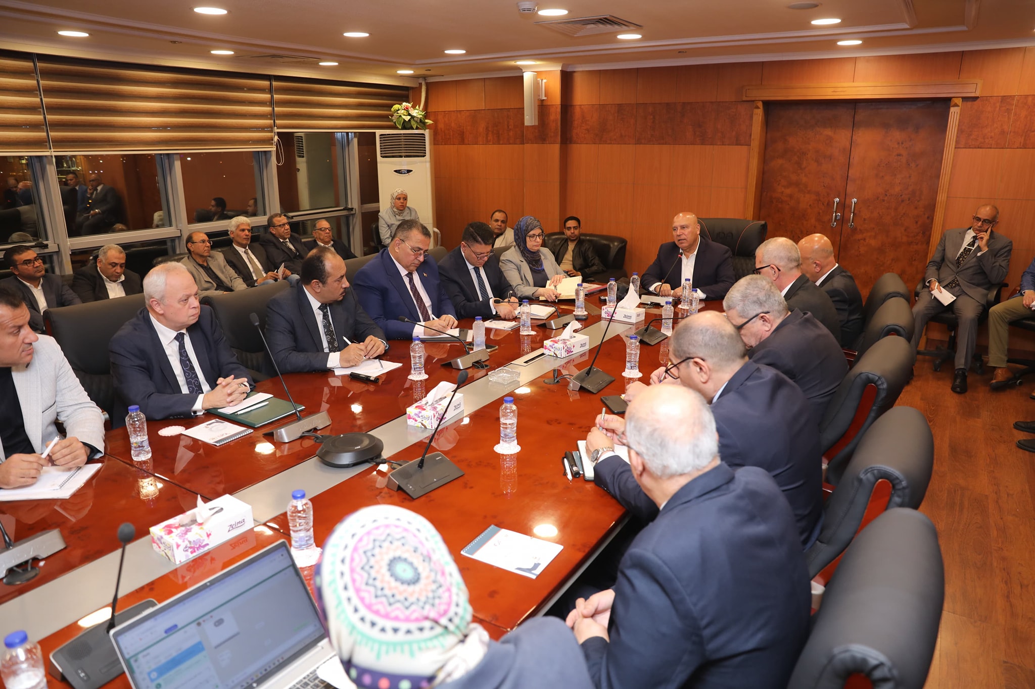 اجتماع وزير الصناعة بمقر الهيئة العامة للتنمية الصناعية