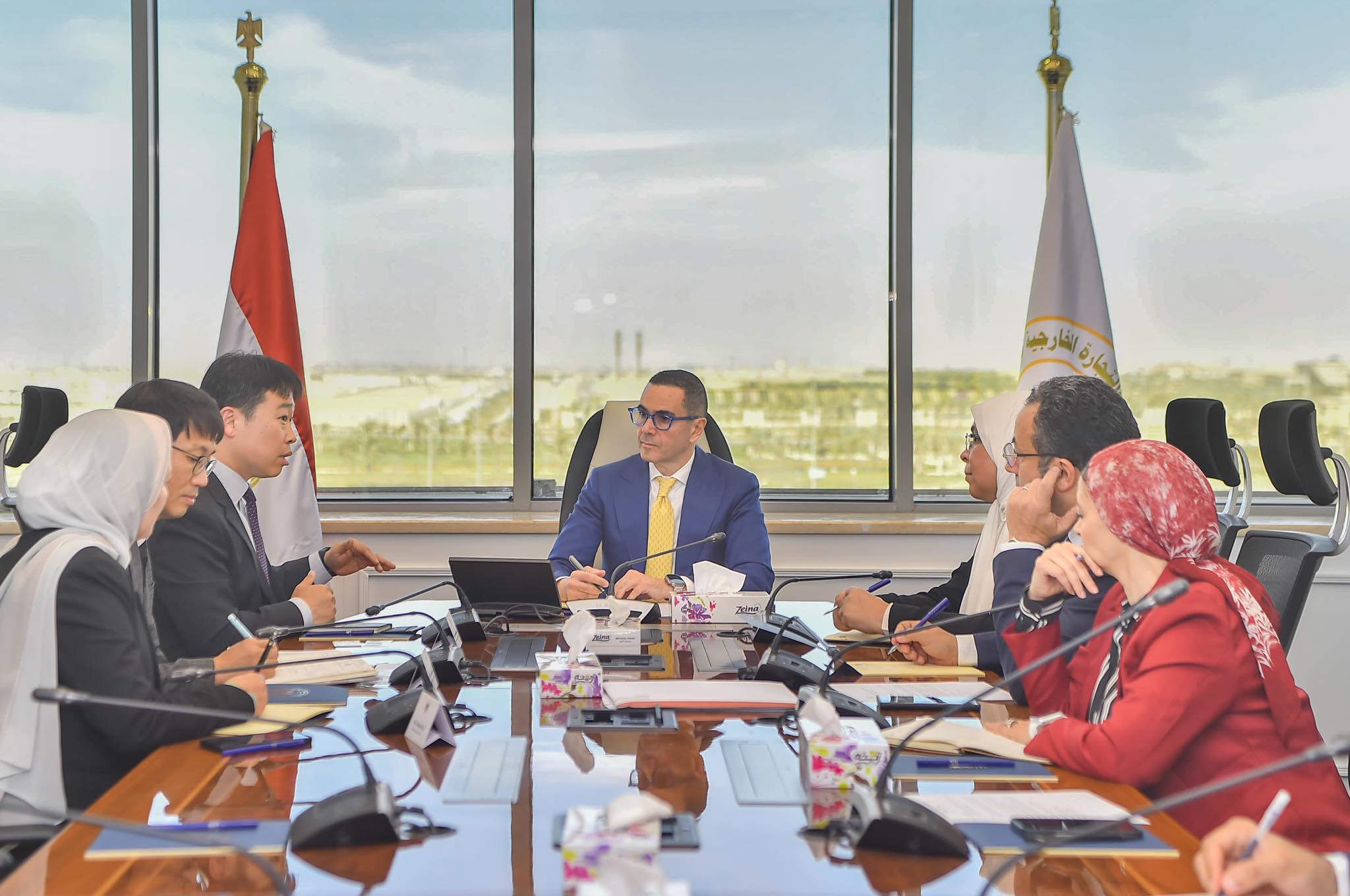 وزير الاستثمار يلتقى الرئيس التنفيذي لشركة سامسونج- مصر