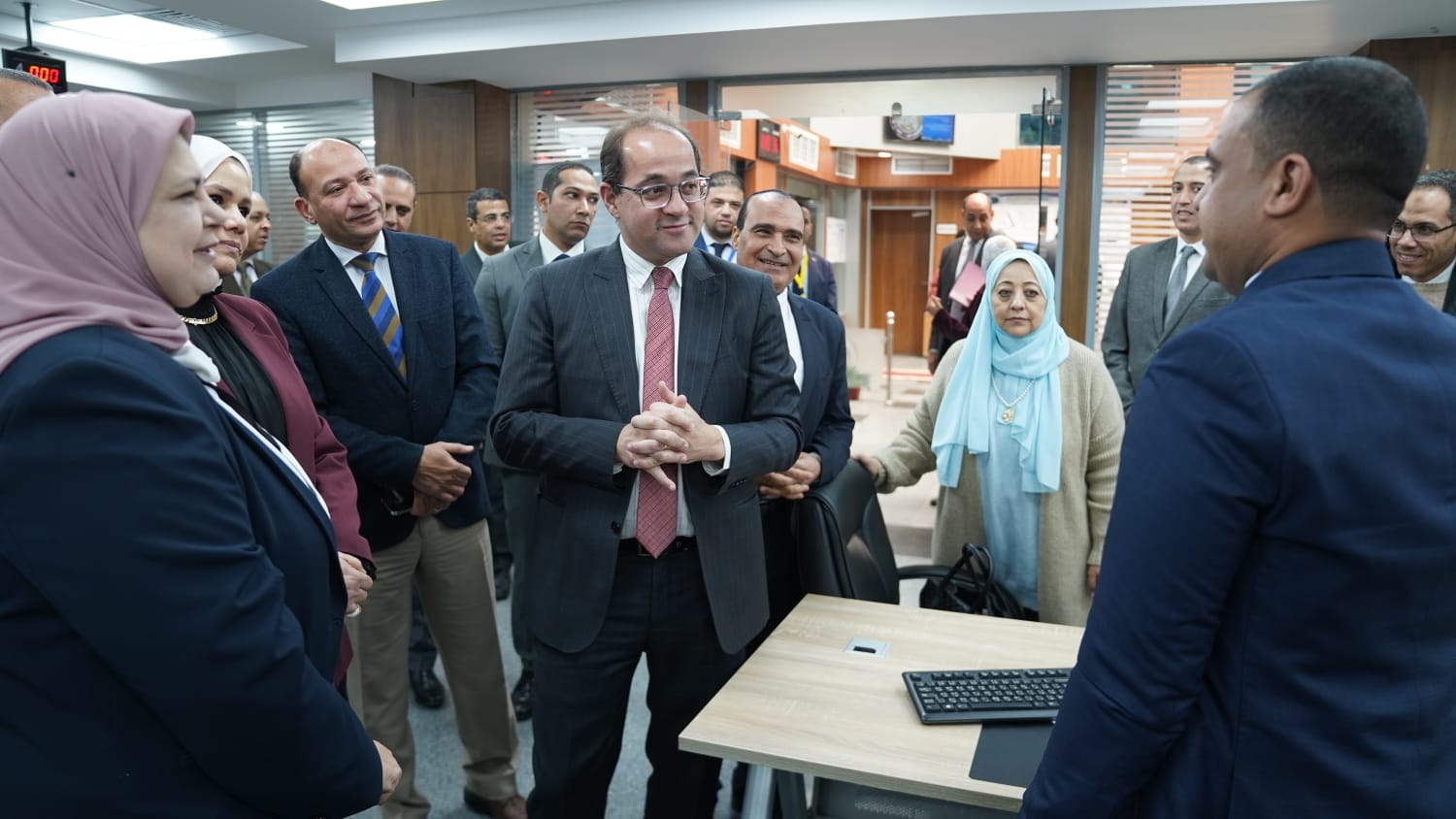 كجوك يتابع ميدانيًا تطبيق حزمة التسهيلات بالمراكز الضريبية