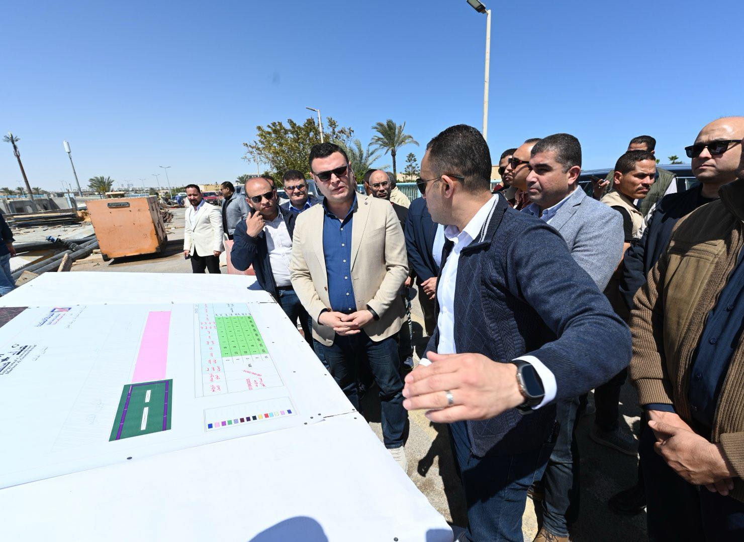 الشربيني يتفقد مشروعات رفع كفاءة الكباري والمسطحات الخضراء