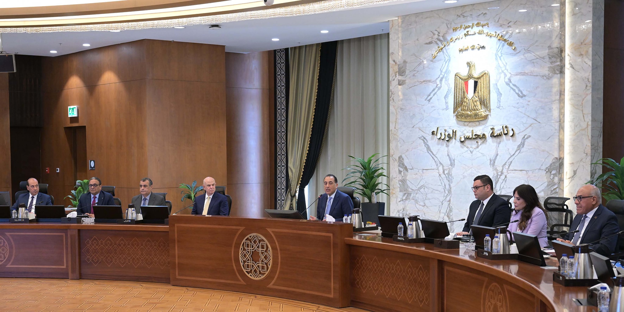 رئيس الوزراء يتابع موقف تنفيذ مشروعات حياة كريمة