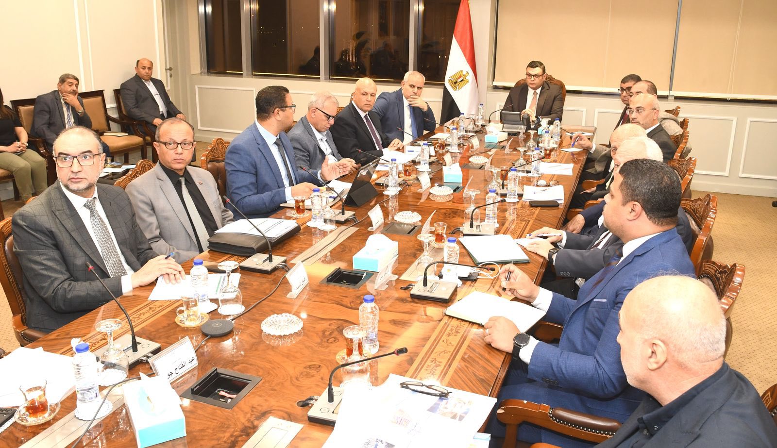الشربيني يتابع الأعمال الجارية بكمبوند مزارين بمدينة العلمين