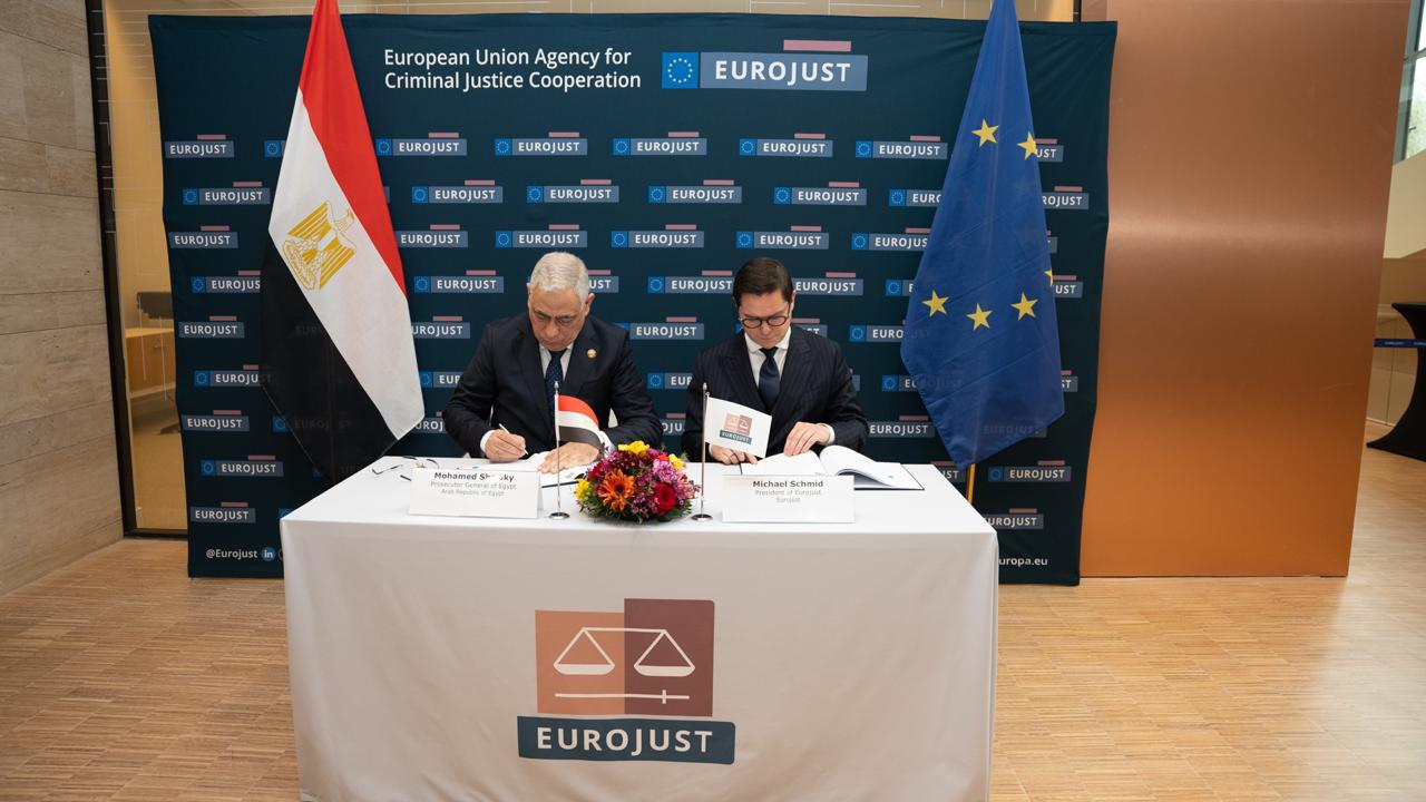 توقيع مذكرة ترتيبات العمل بين النيابة العامة ومنظمة اليوروجست